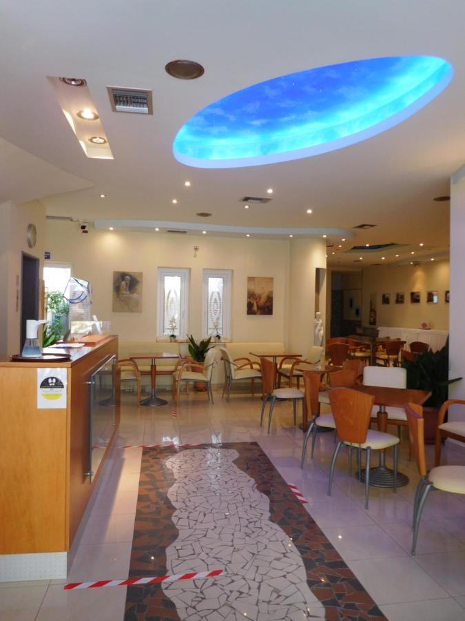 Efstratios Hotel Loutra Edipsou  Exterior photo