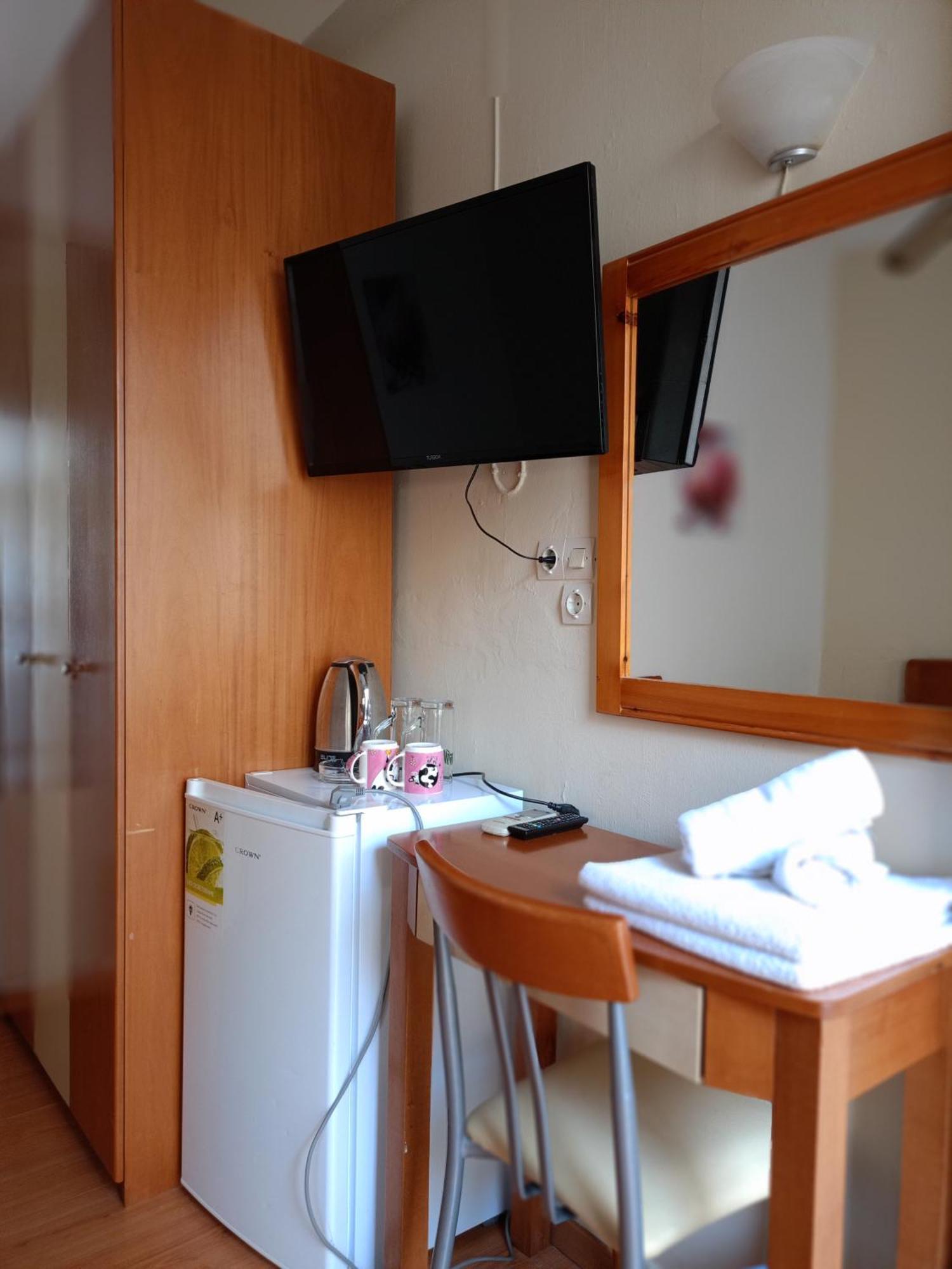 Efstratios Hotel Loutra Edipsou  Room photo