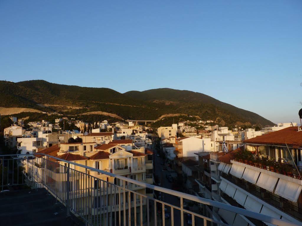 Efstratios Hotel Loutra Edipsou  Exterior photo